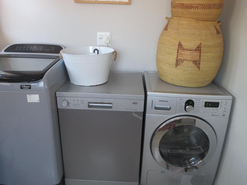 3 Bedroom Property for Sale in Dana Bay Western Cape